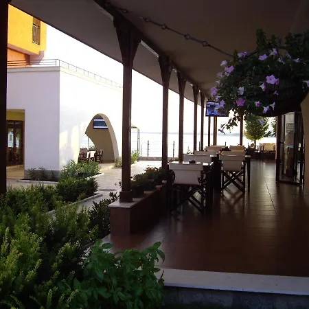 Deluxe Marina Cape 4 Stars Complex 33 6 Apartman *