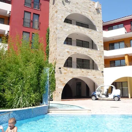 Deluxe Marina Cape 4 Stars Complex 33 6 Aheloj