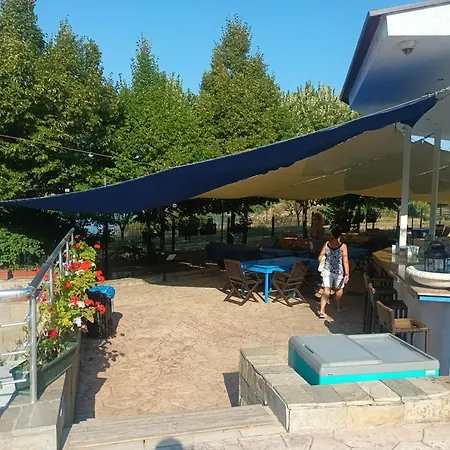 Deluxe Marina Cape 4 Stars Complex 33 6 *