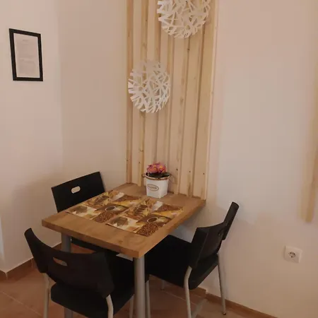 Deluxe Marina Cape 4 Stars Complex 33 6 Апартаменты *