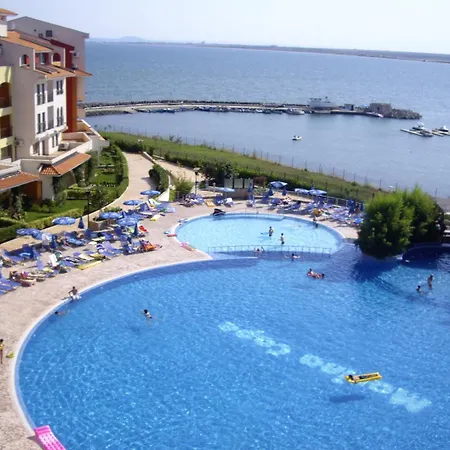 Deluxe Marina Cape 4 Stars Complex 33 6 Appartement *