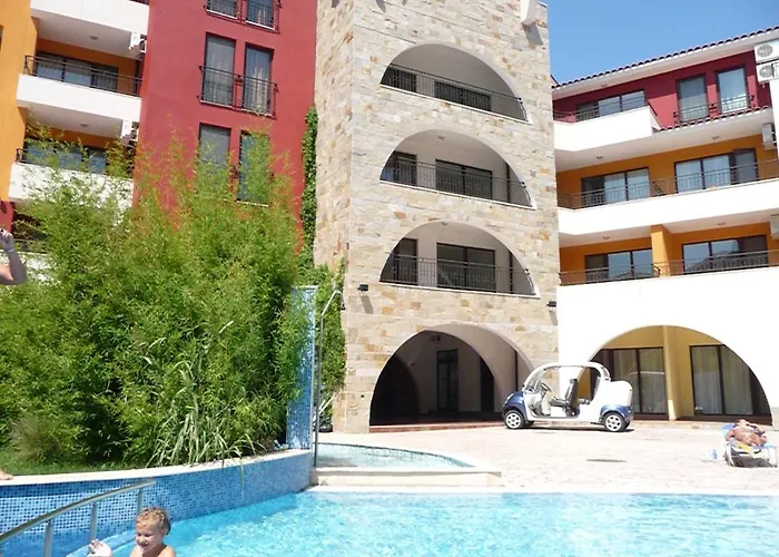 Deluxe Marina Cape 4 Stars Complex 33 6 Acheloj