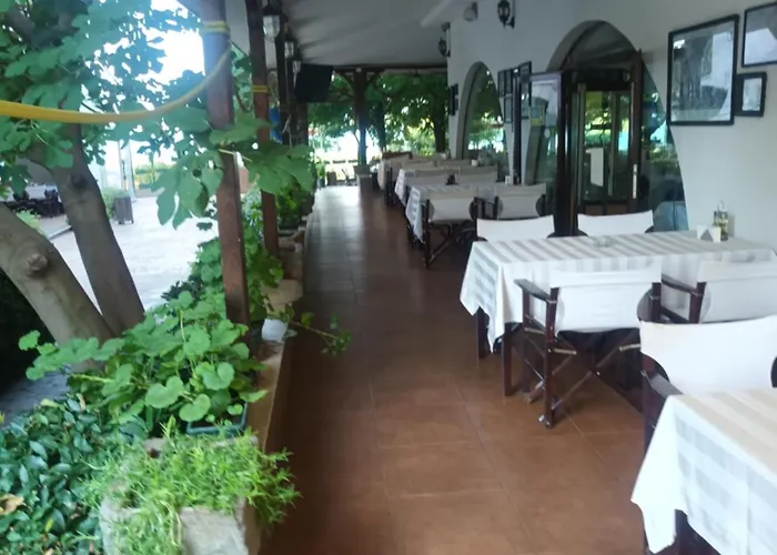 Deluxe Marina Cape 4 Stars Complex 33 6 * Acheloj